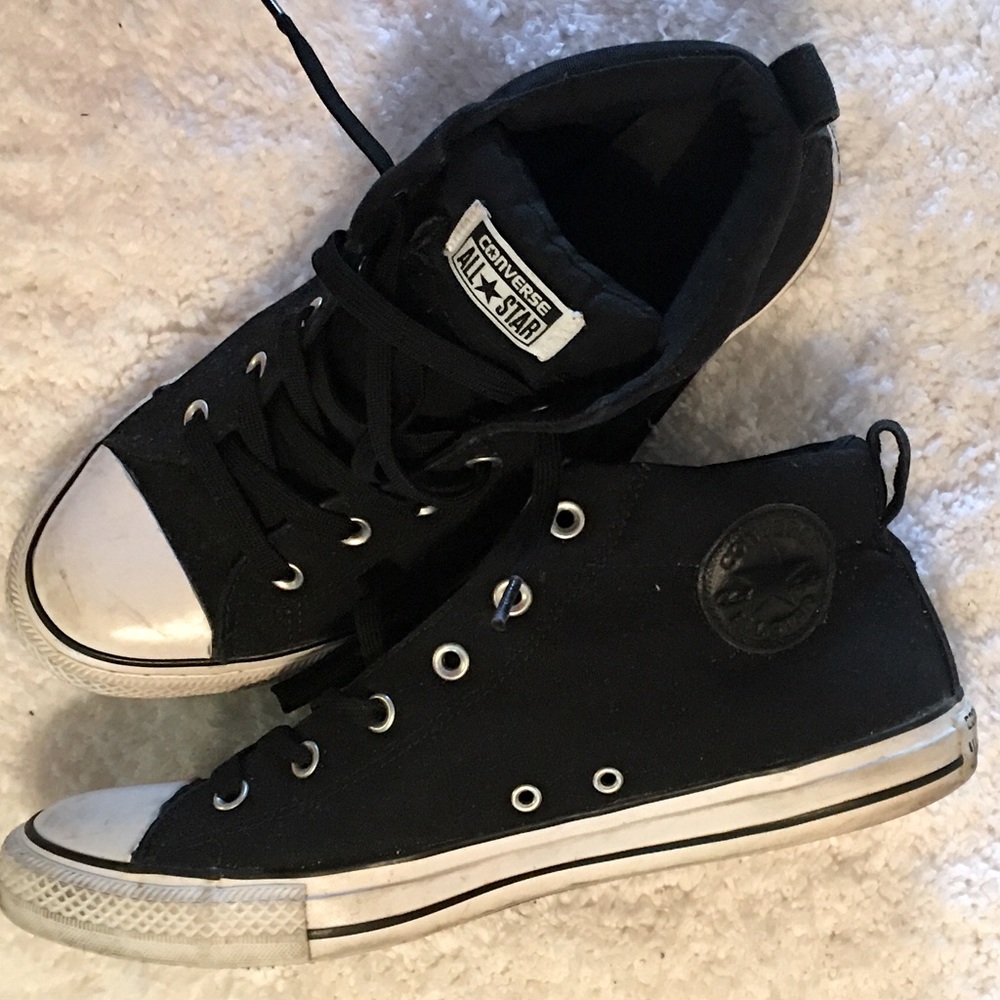 Men Black Converse Sneakers size 9.5